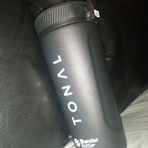 NEW Tonal Black Blender Smoothie Travel Bottle Mug Cup Coffee Juice Large
